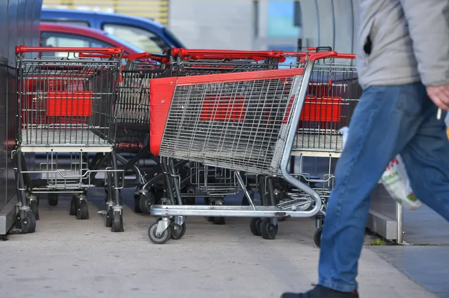 Balkan: Hunderttausende boykottieren Supermärkte wegen hoher Preise