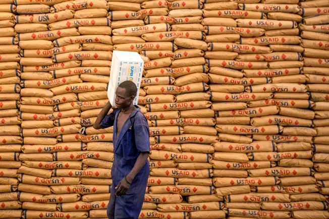 Europa sollte seine Entwicklungshilfe aufstocken