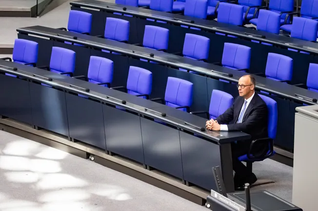 Merz’ wichtigste Rede? + Neue Klimaprojektion