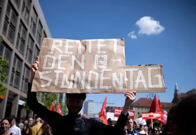 8-Stunden-Tag: Arbeit braucht Grenzen