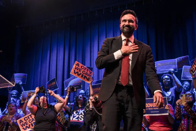 Zohran Mamdani triumphiert mit dem Versprechen eines bezahlbaren Lebens