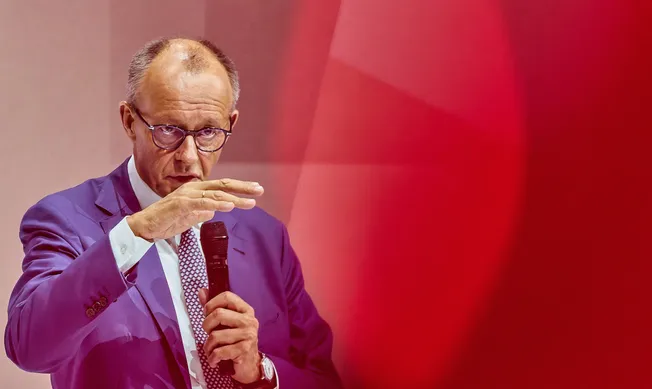 Hitzige Haushaltswoche + Ende des Zollaufschubs + Steuersenkung im Bundesrat