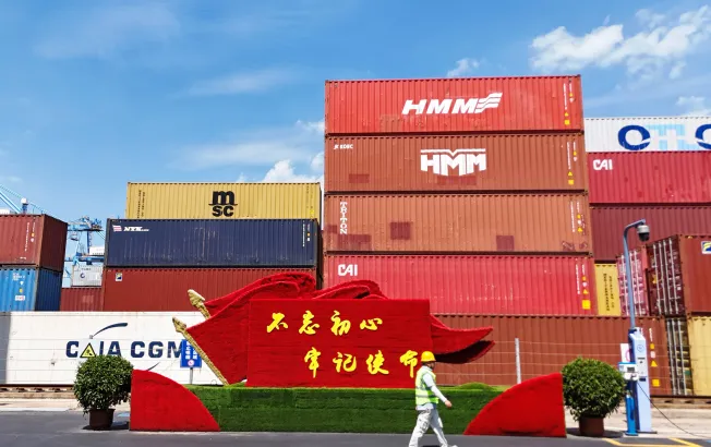 Zollfrei nach Peking: Afrika, China und »die neue Ära«