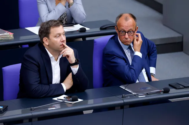 Größter Zoll-Deal von allen? + Merz 1. Abschwungsquartal + Bundeshaushalt 2026