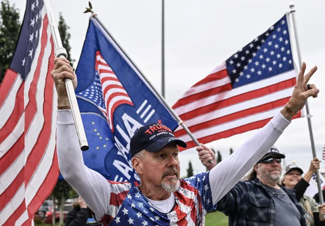 Trump hat die Arbeiterklasse der USA verraten – rebelliert sie jetzt?