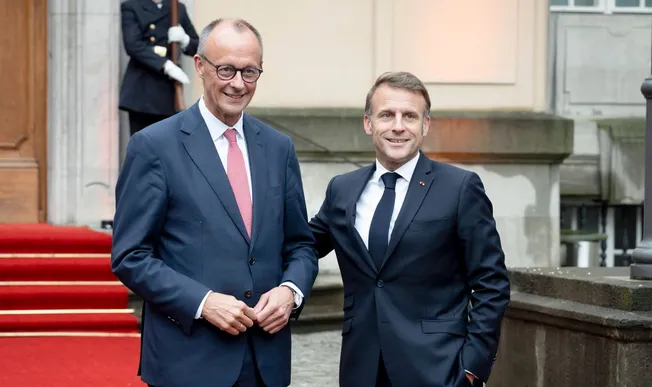 Agenda 2030? + Staatskrise in Frankreich? + Sitzungswoche im Bundestag