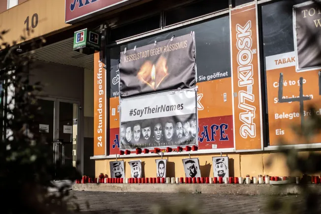 Zu wenig Geld, zu bürokratisch: Der lange Kampf von Opfern rechter Gewalt