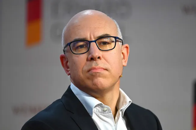 Neuer Wirtschaftsweiser: Sozialdemokrat oder Wirtschaftsliberaler?